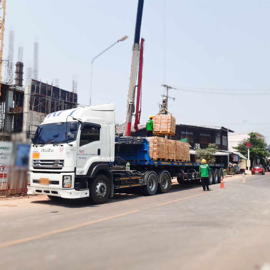 อิฐมอญ 3 รู ใหญ่ มอก. 153-2565 ประเภท 2 ภาพการขนส่งไปอุบลราชธานี วันที่ 02 เม.ย. 2569